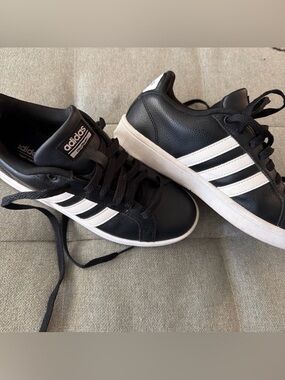 Adidas Cloudfoam Advantage B74264 Black Sneakers Size 6.5